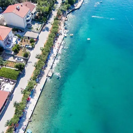 By The Sea Silo, Krk - 18719 Apartment Šilo